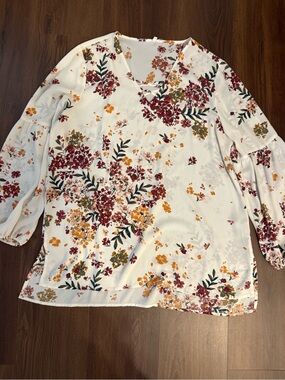 Maurices White Floral V-Neck Tunic with Burgundy & Mustard Blooms